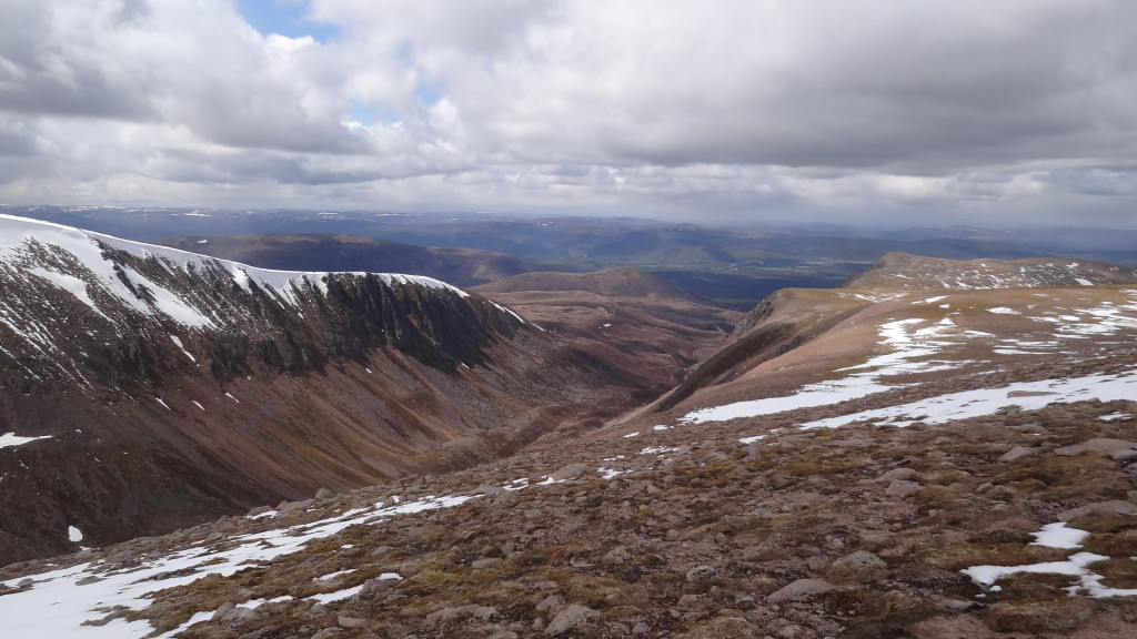 The plateau on my way back. I didn't think of taking a picture in the stormy weather.