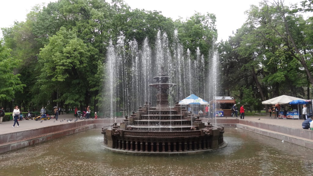 Fountain in Stefan Cel Mare park