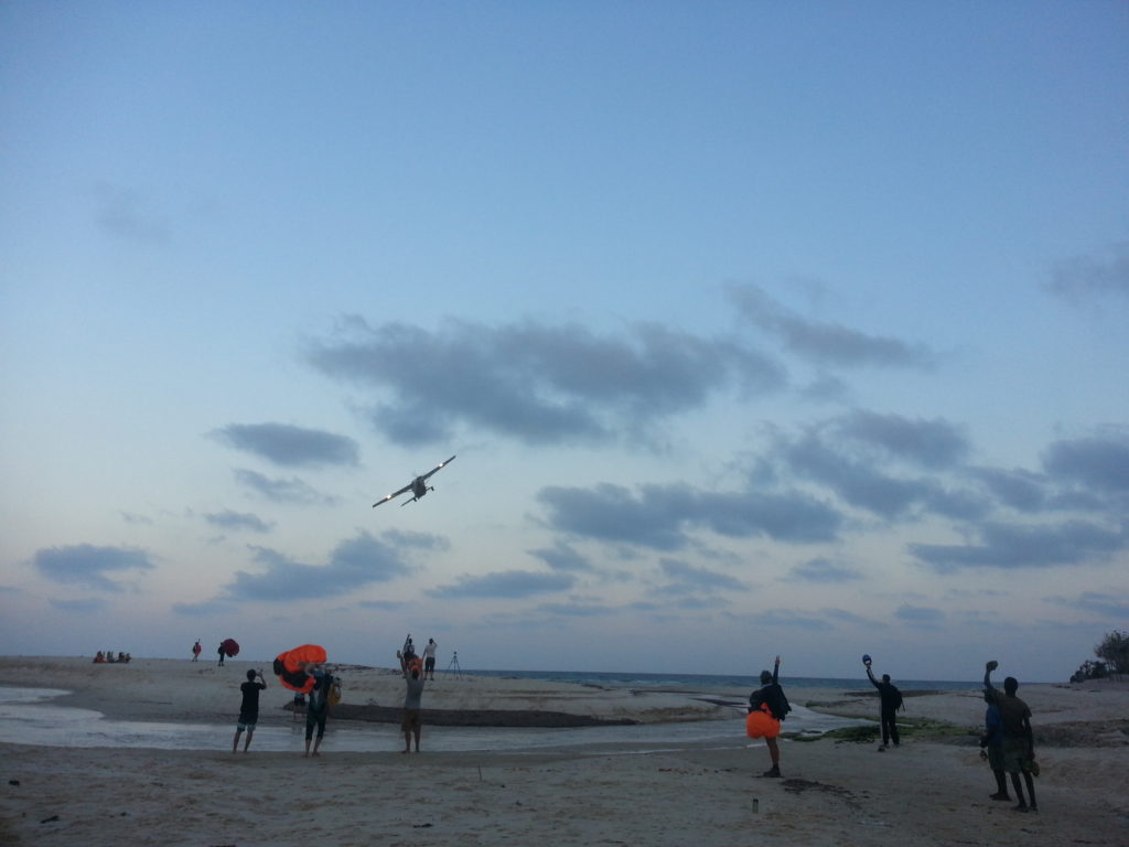 Fly-by by the river mouth